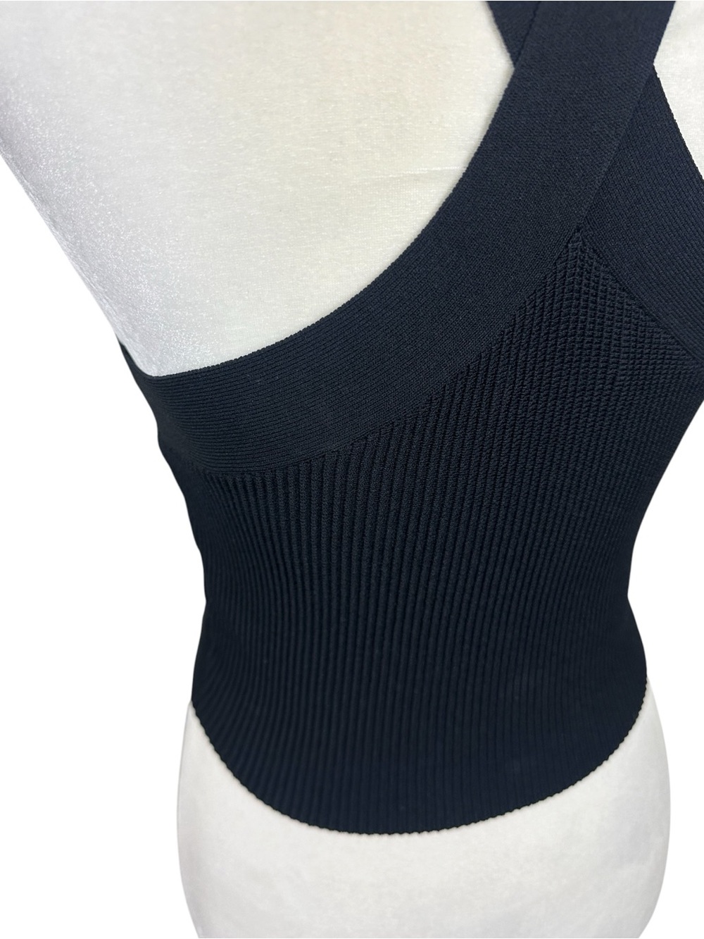 Aritzia Babaton Sculpt Knit Criss Cross Tank - Picture 7 of 7